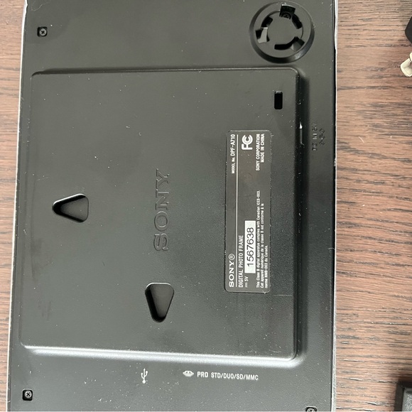 Sony Digital S-Frame 7” - Picture 4 of 5